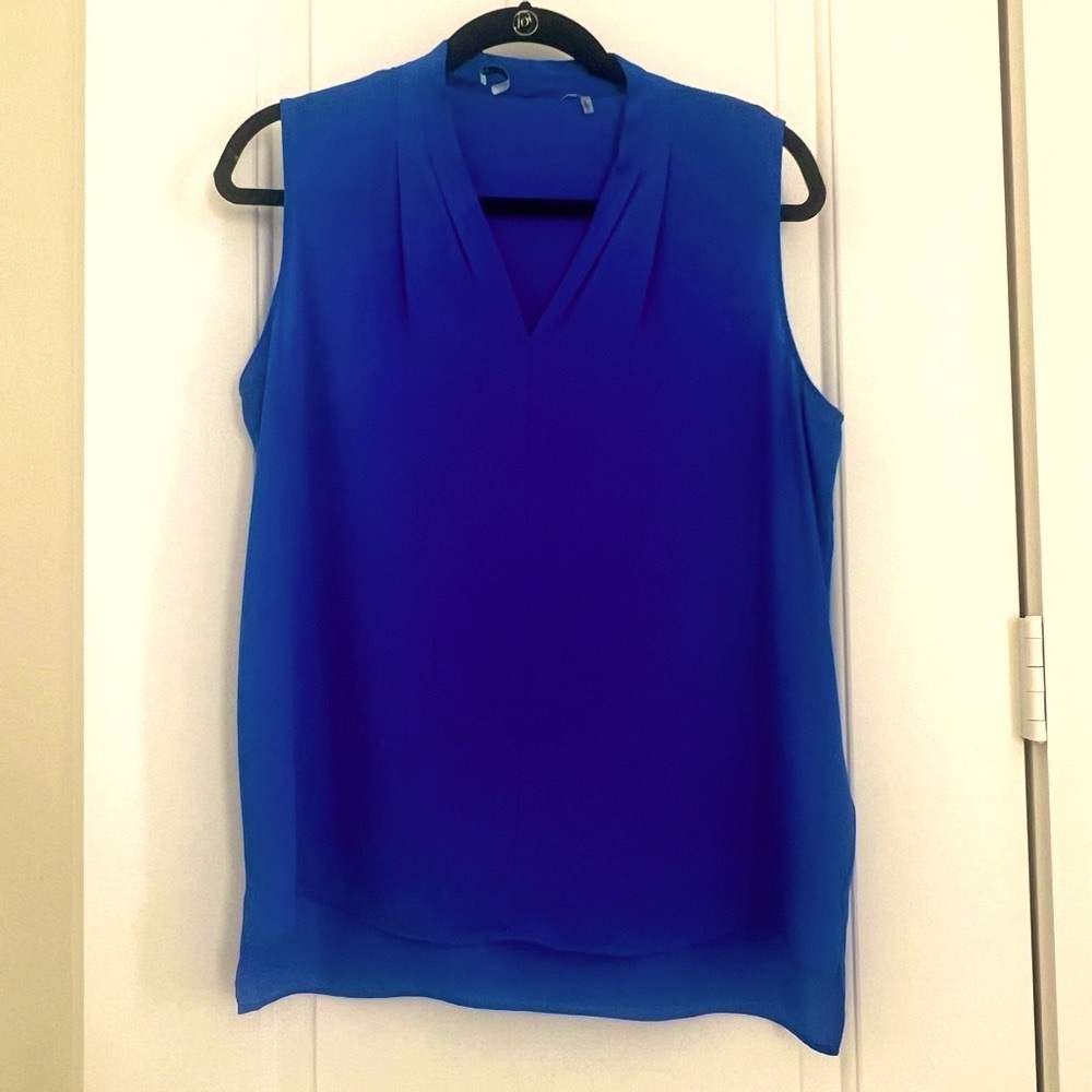 Tahari royal blue sleeveless v-neck top